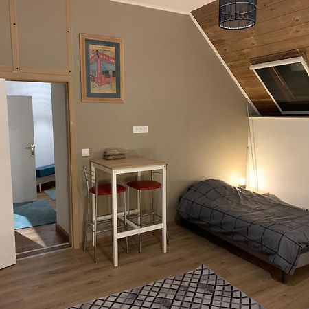 Comfortable House For 6 Guests In Saint-Come-Du-Mont Villa Kültér fotó
